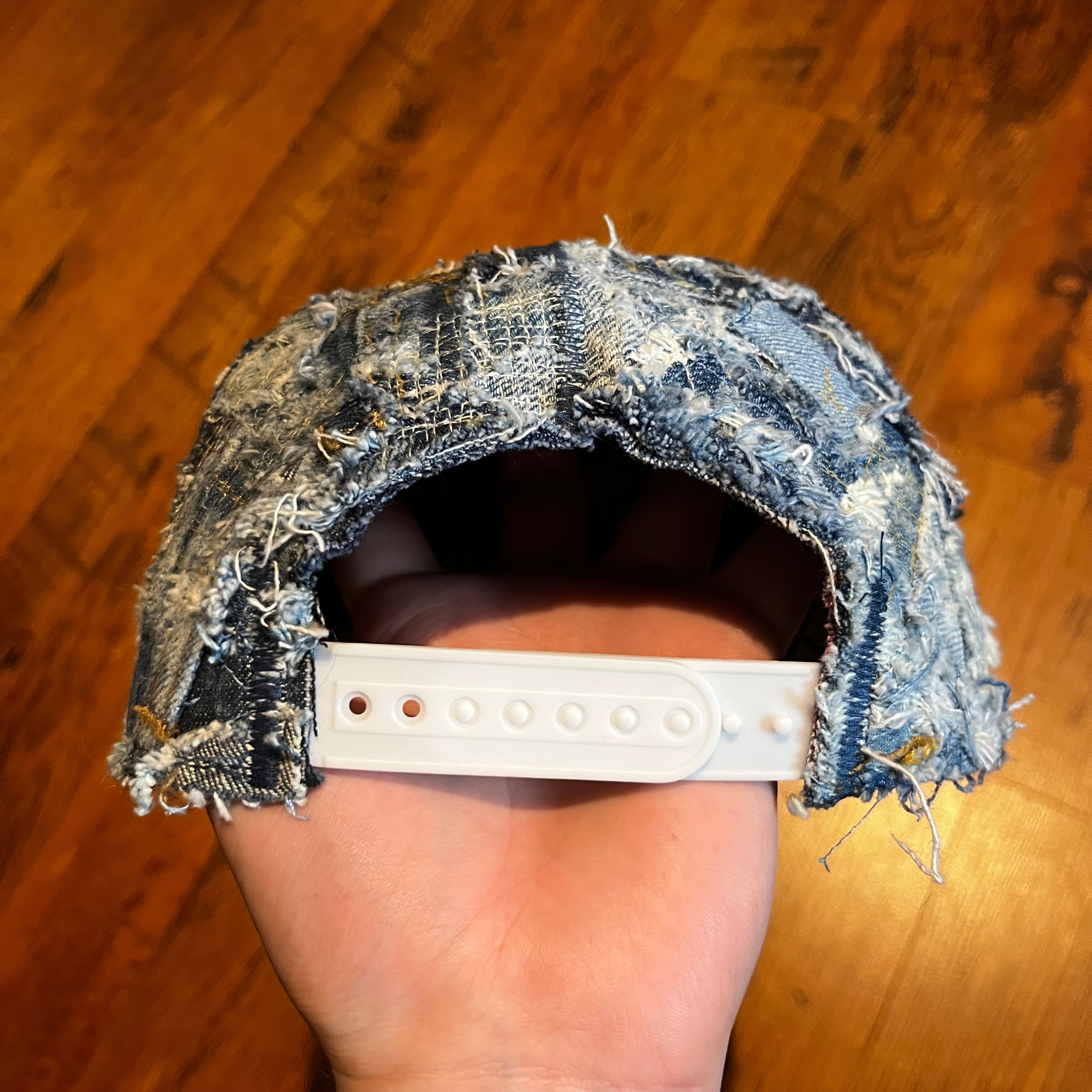 Upcyke jeans cap